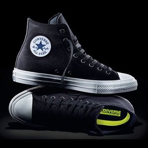 Men’s converse II Lunarlon size 9